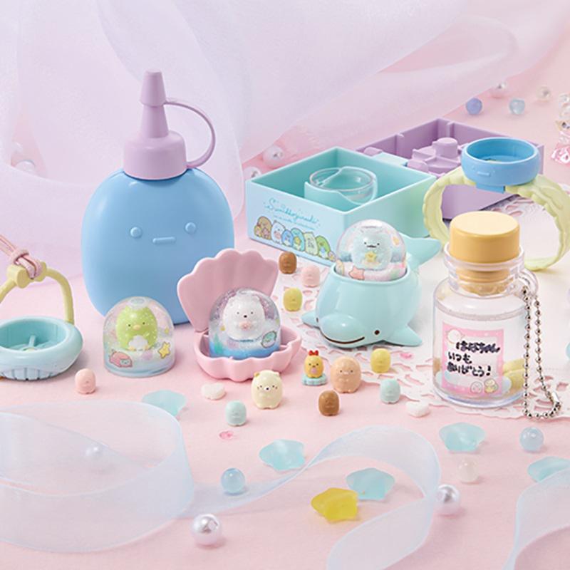 きらきらスノードームに「すみっコとうみっコ」テーマが登場！ | San-x